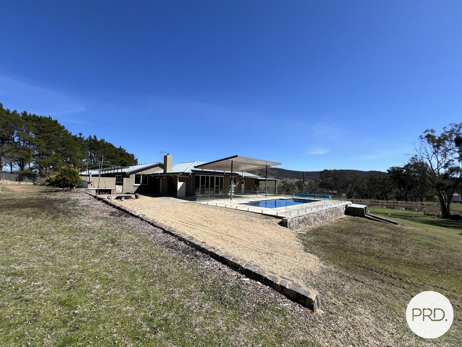 1576 Sutton Road SUTTON 33