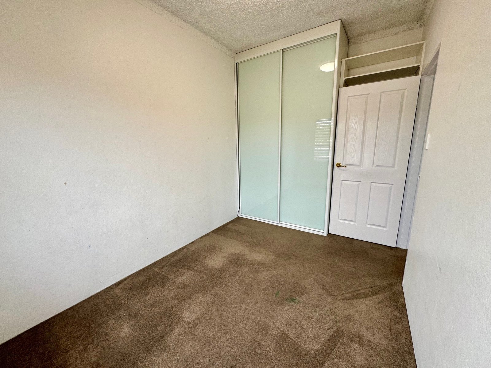 15/78-80 Carlton Pde  CARLTON 5