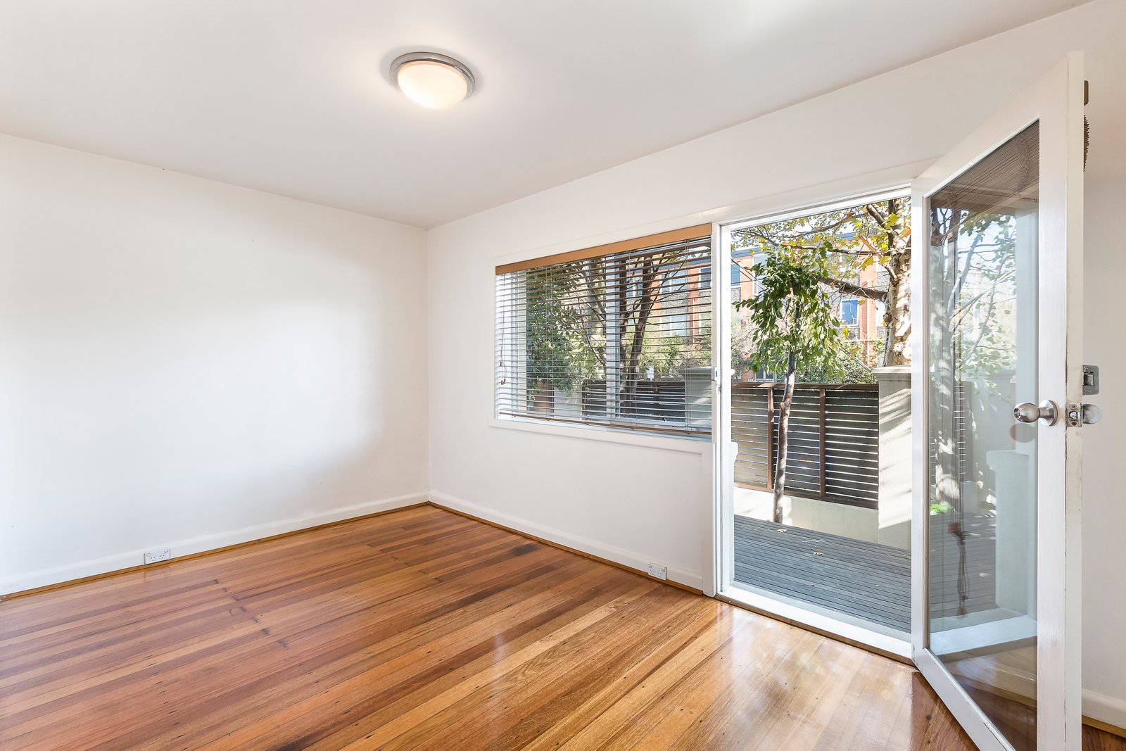 Gallery: 1/58 Barkly Street