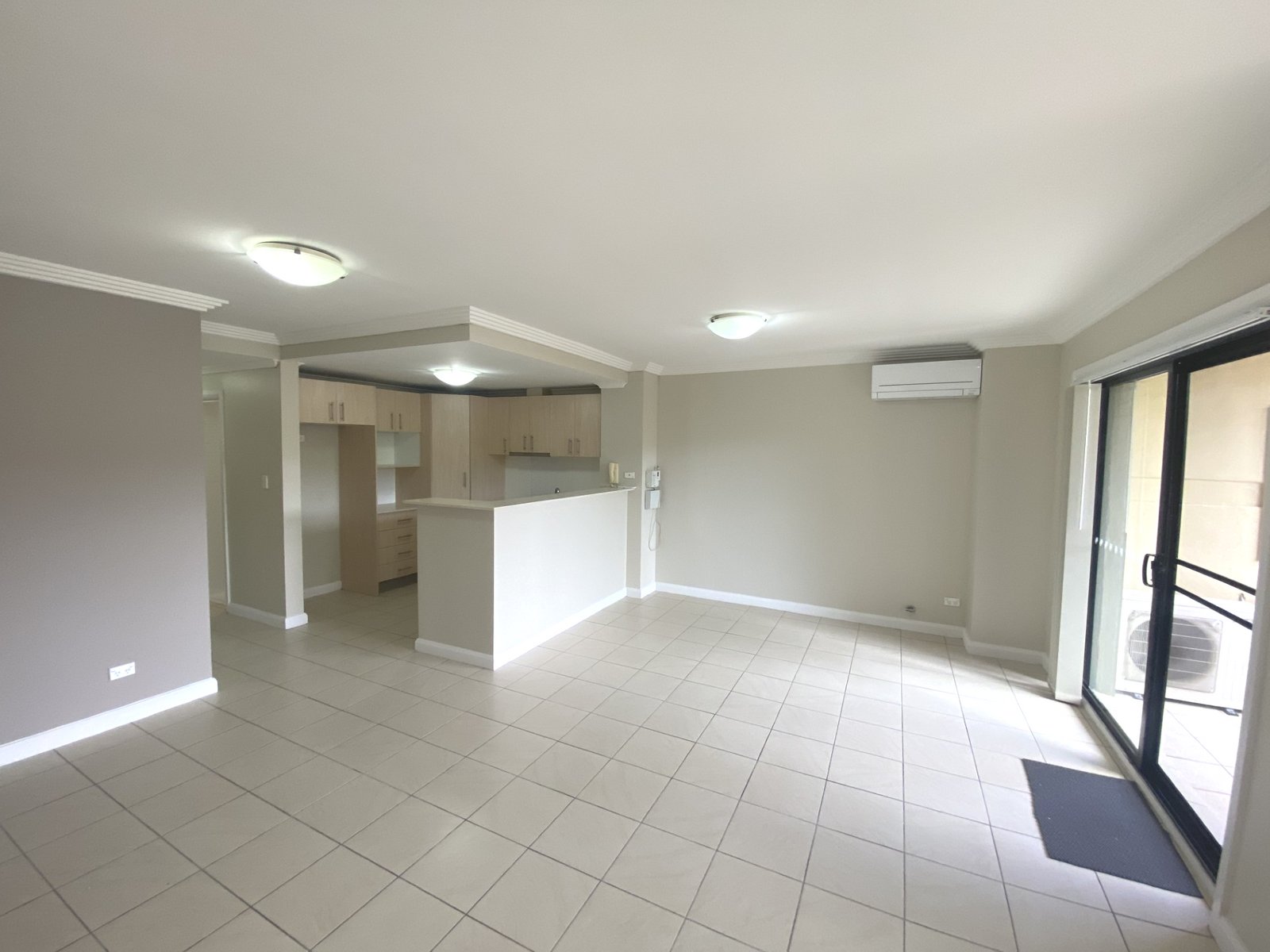 1/58 Bathurst Street LIVERPOOL 10