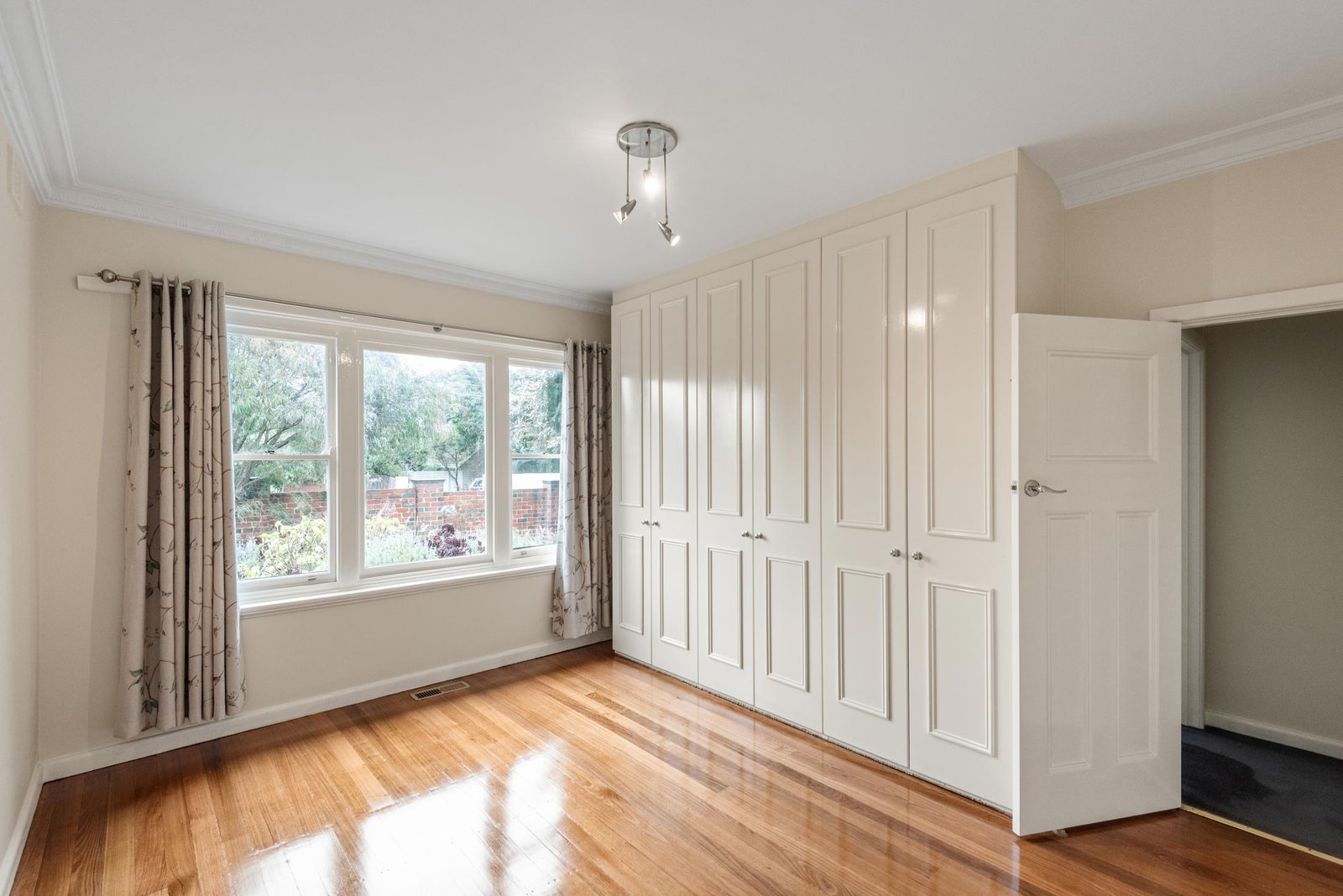 Gallery: 158 Bluff Road