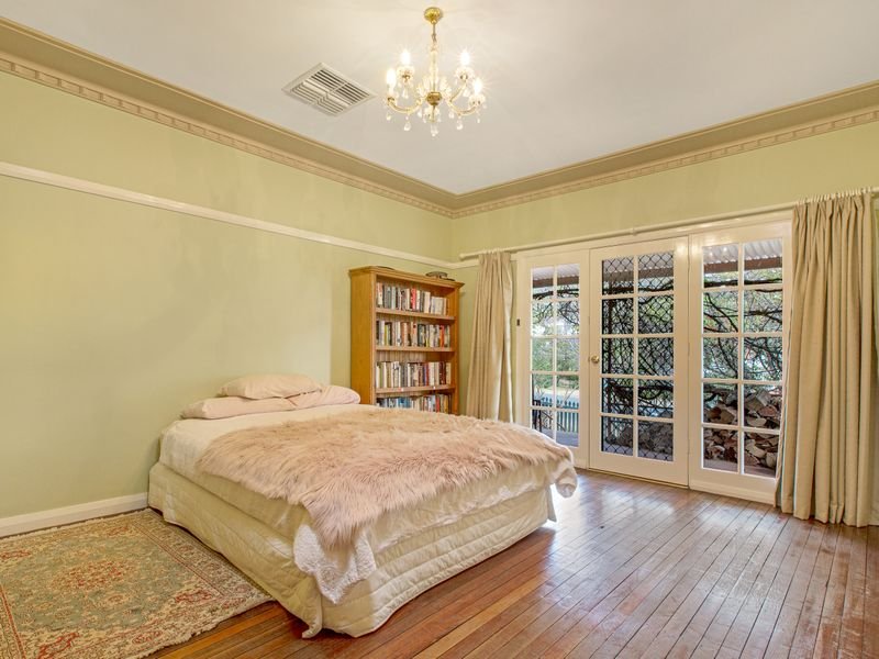 158 Brisbane Street TAMWORTH 4