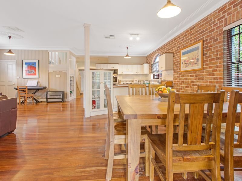 158 Brisbane Street TAMWORTH 11