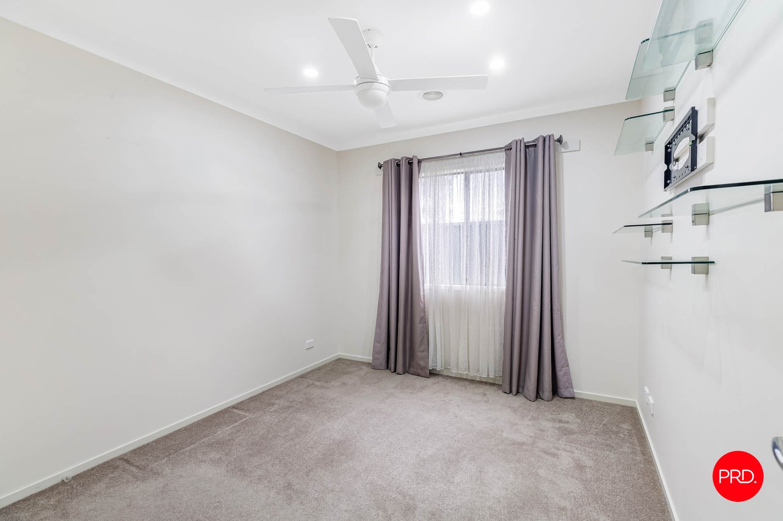 158 Burgoyne Street HUNTLY 12