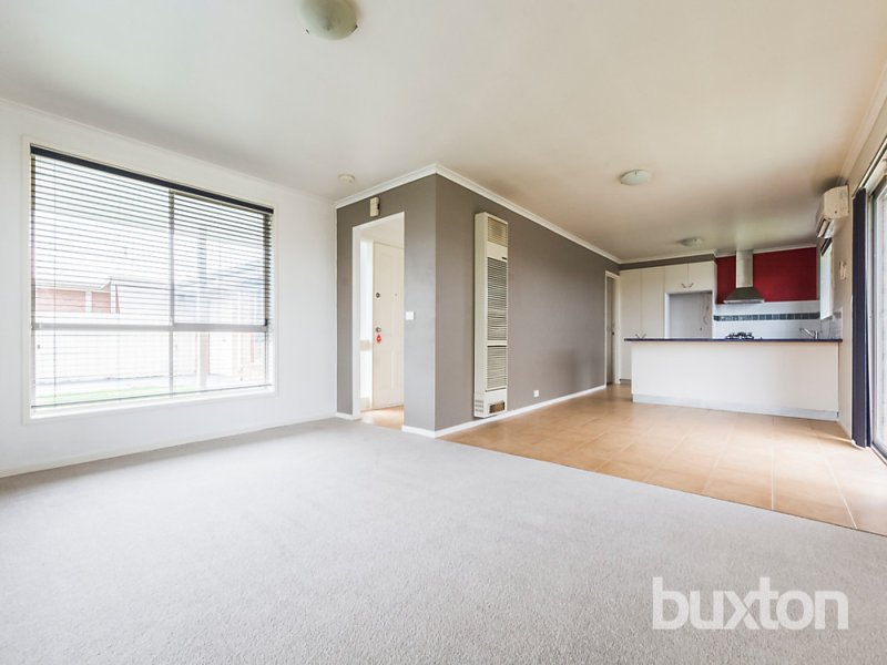 Gallery: 1/58 Coleraine Crescent