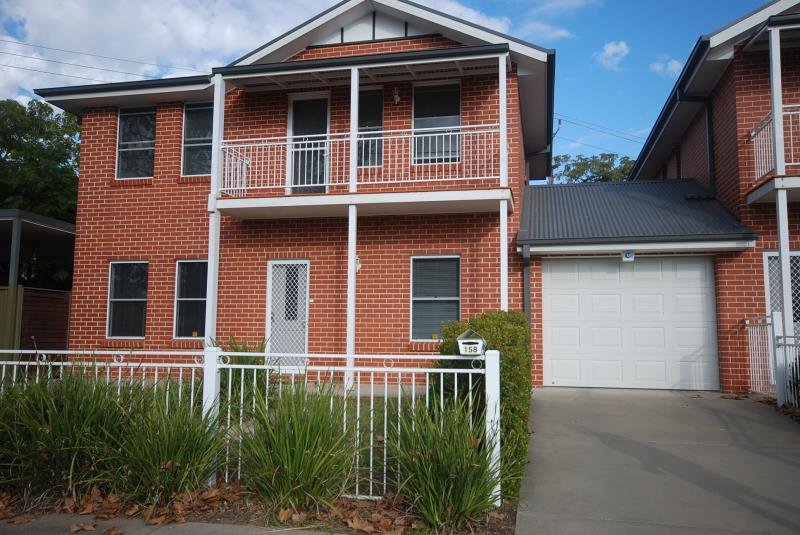 158 Docker Street WAGGA WAGGA 1