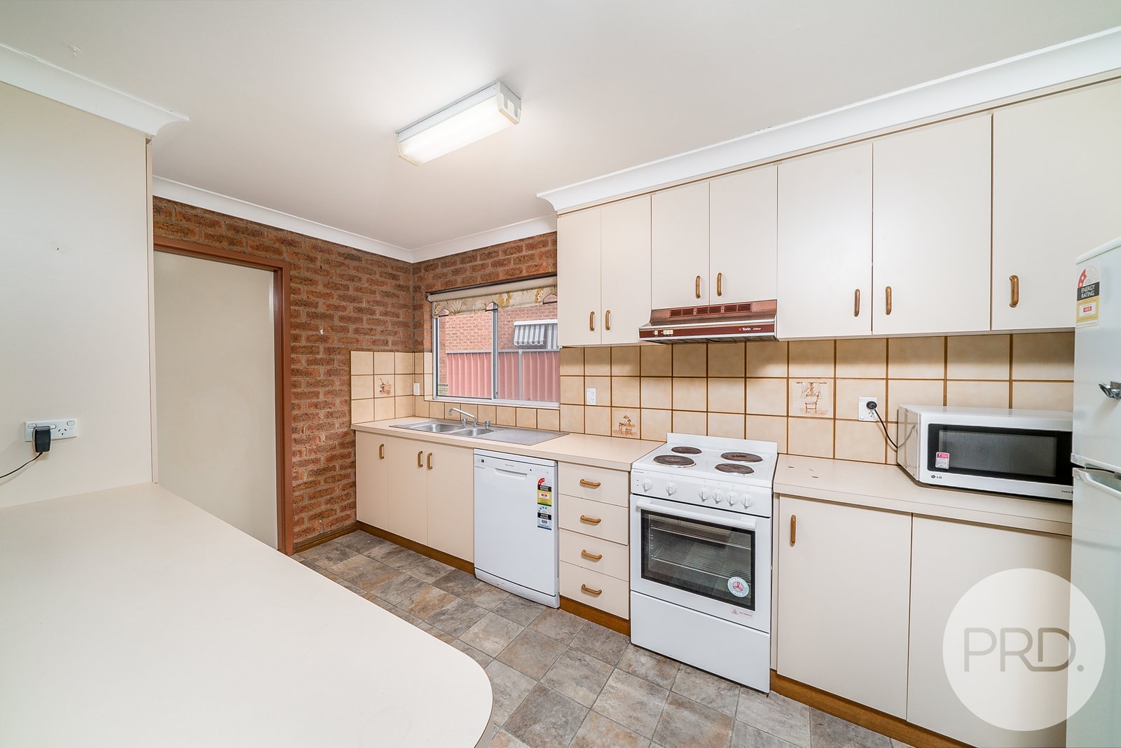 158 Gurwood Street WAGGA WAGGA 4