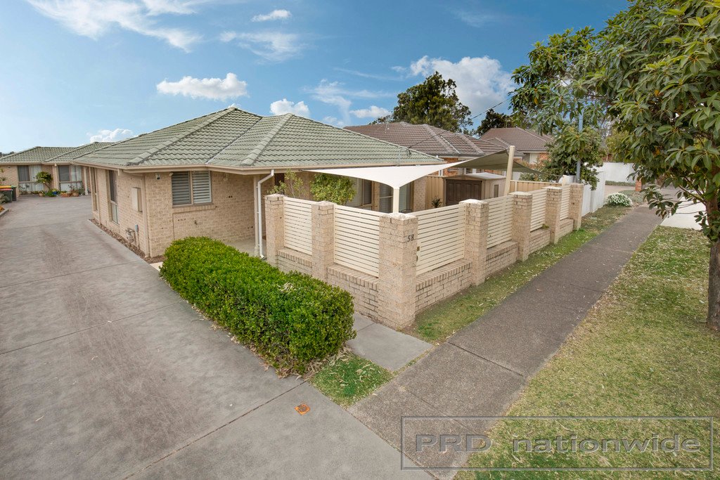 1/58 Lawson Street BERESFIELD 1