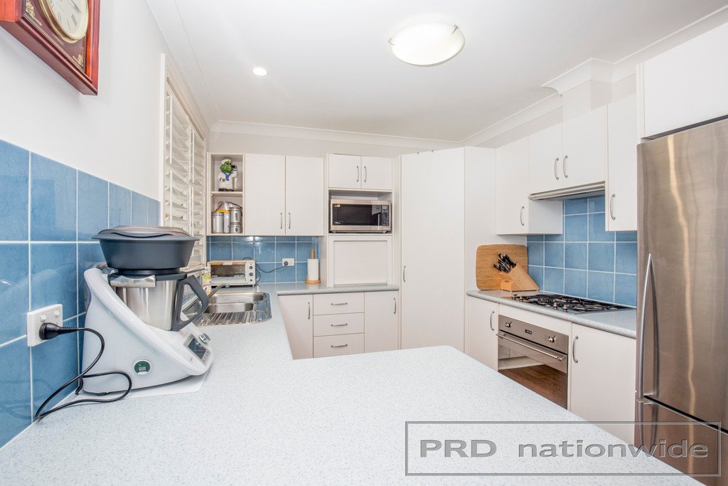 1/58 Lawson Street BERESFIELD 2