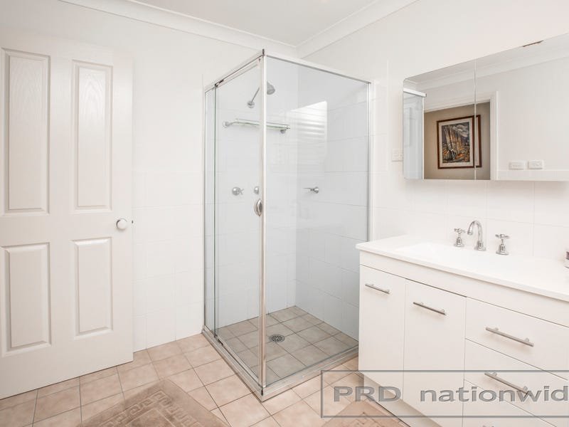 1/58 Lawson Street BERESFIELD 4