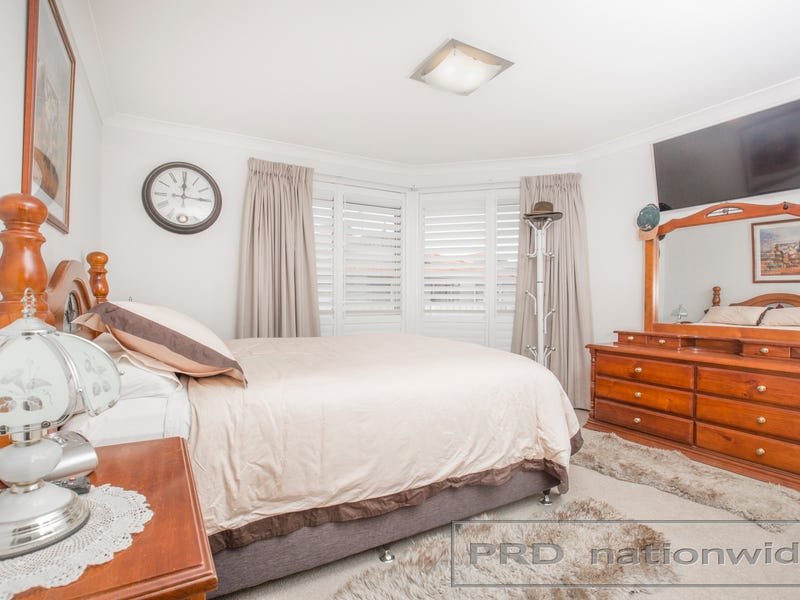 1/58 Lawson Street BERESFIELD 13