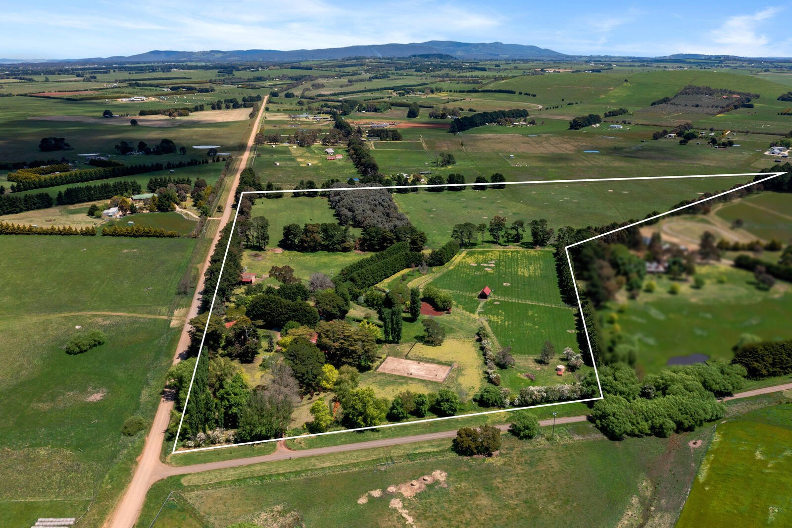 Real Estate and Property in 158 Mahers Road, Lancefield, VIC