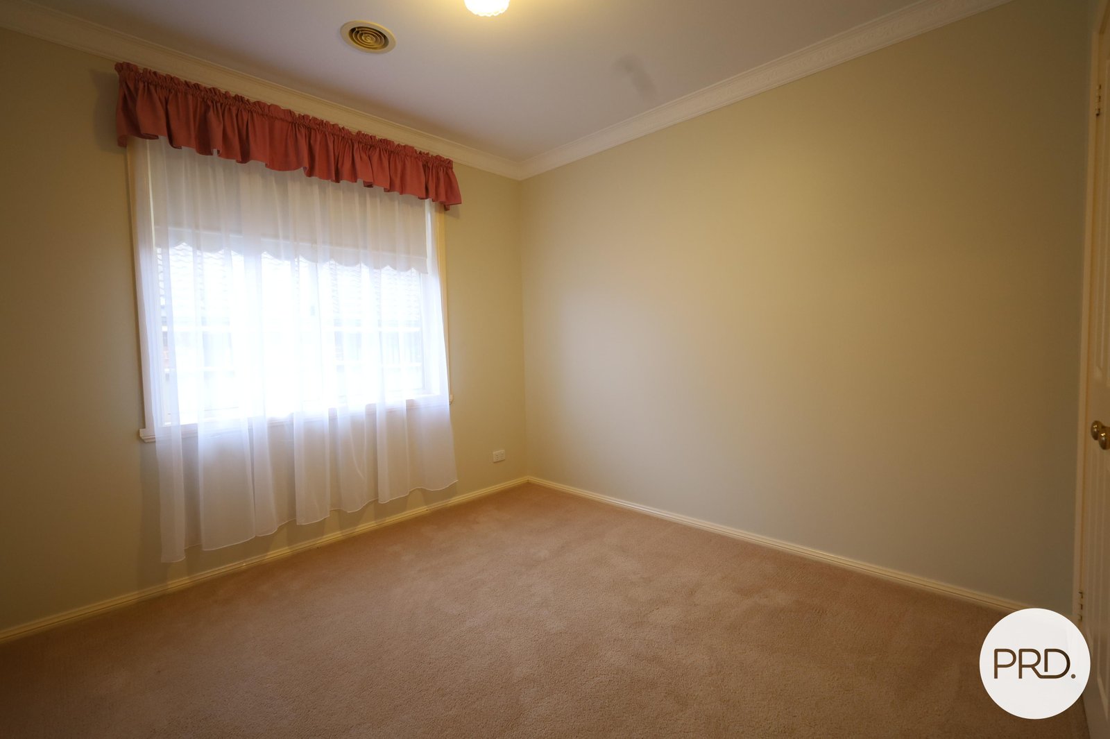 158 Sieben Drive ORANGE 6