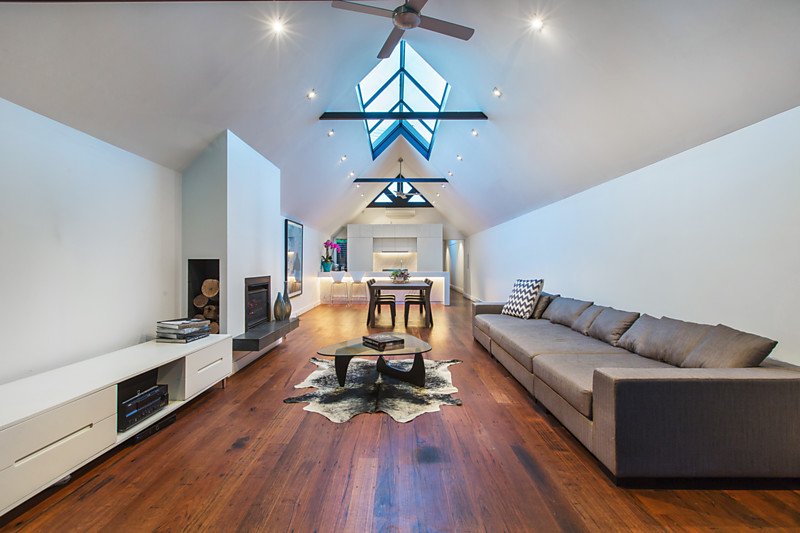 Gallery: 158 Stokes Street