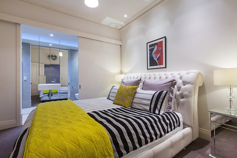 Gallery: 158 Stokes Street
