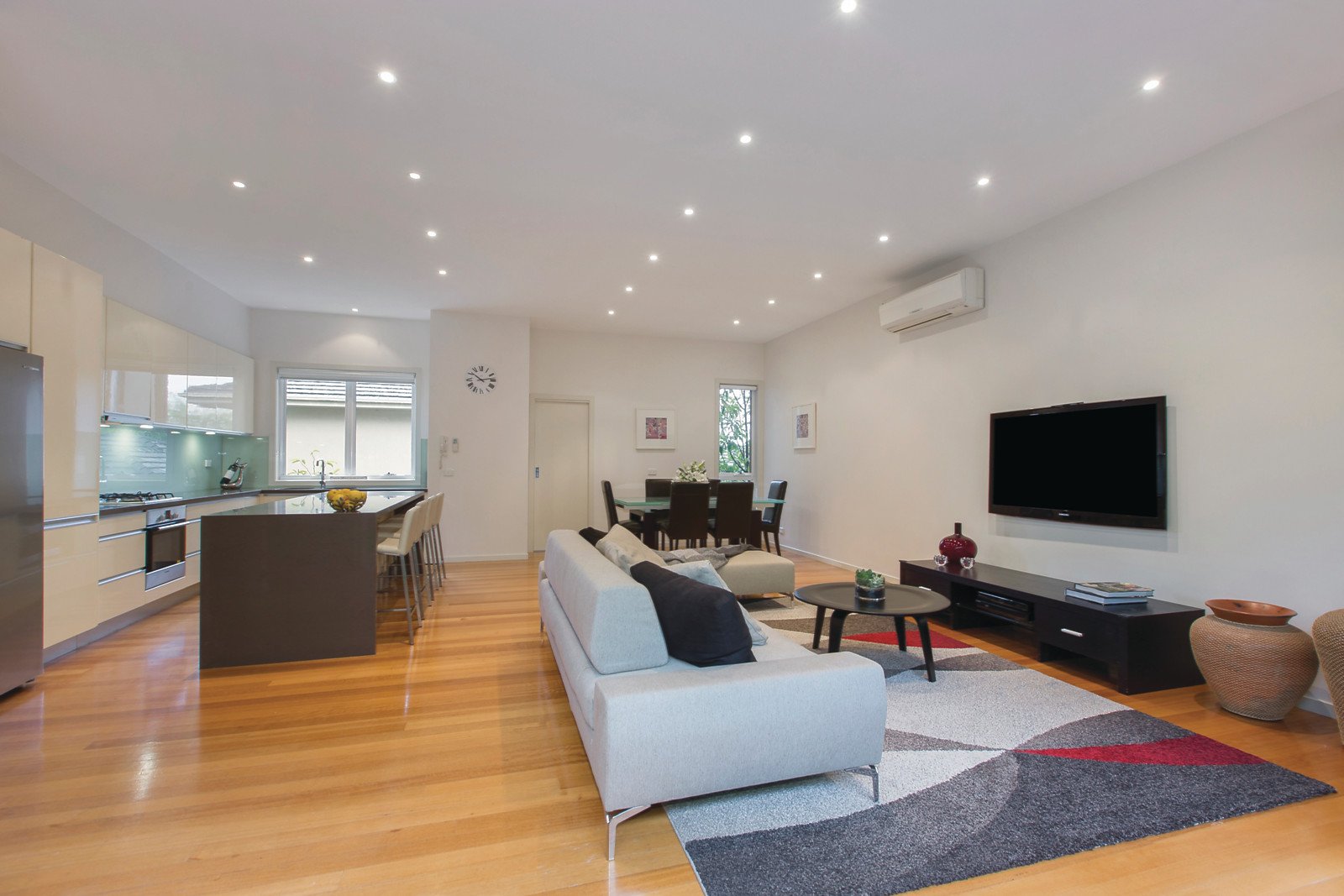 1/58 Union Road, Surrey Hills, VIC
