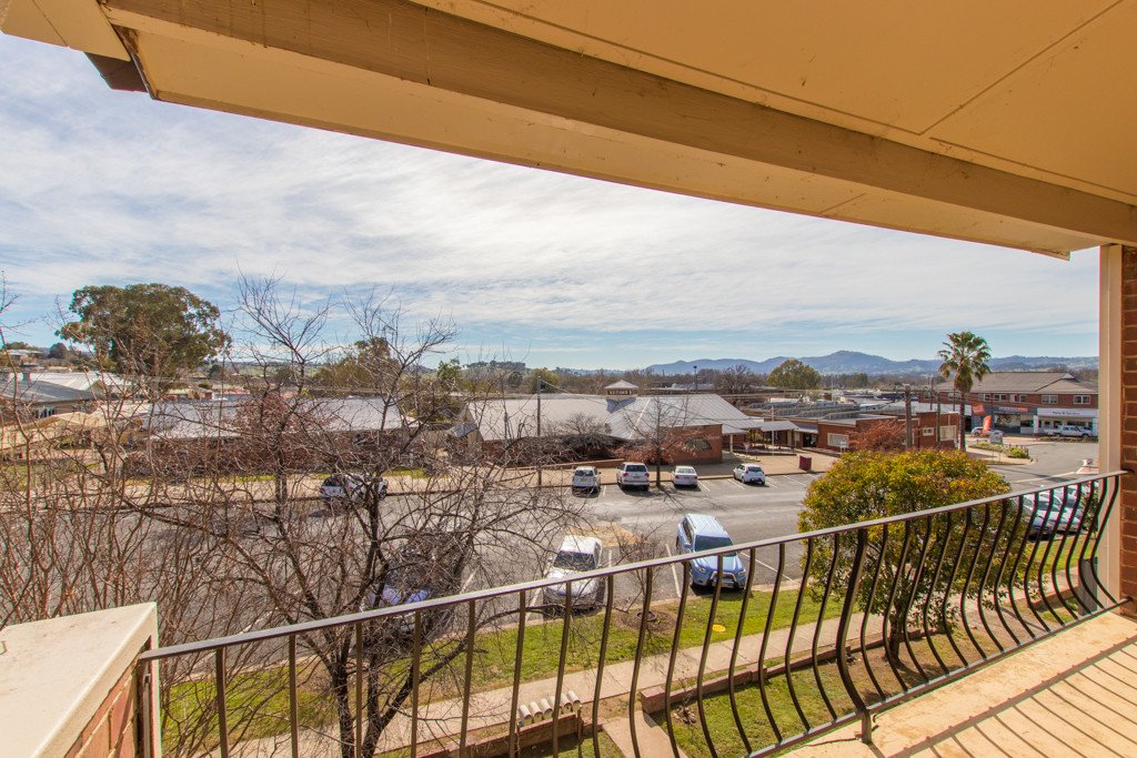 158 Wynyard Street TUMUT 6