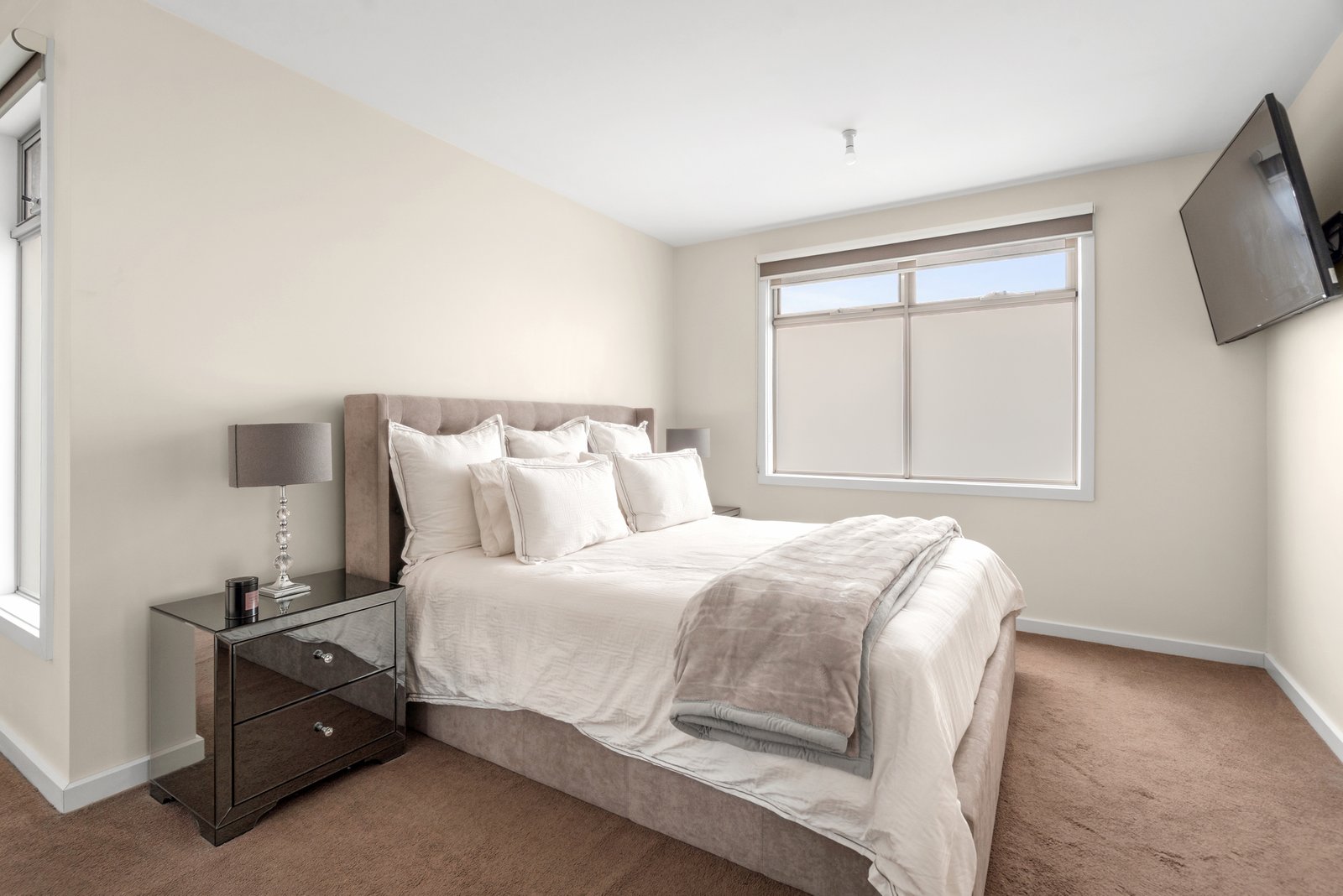 Real Estate and Property in 1/580 Morwell Avenue, Bundoora, VIC