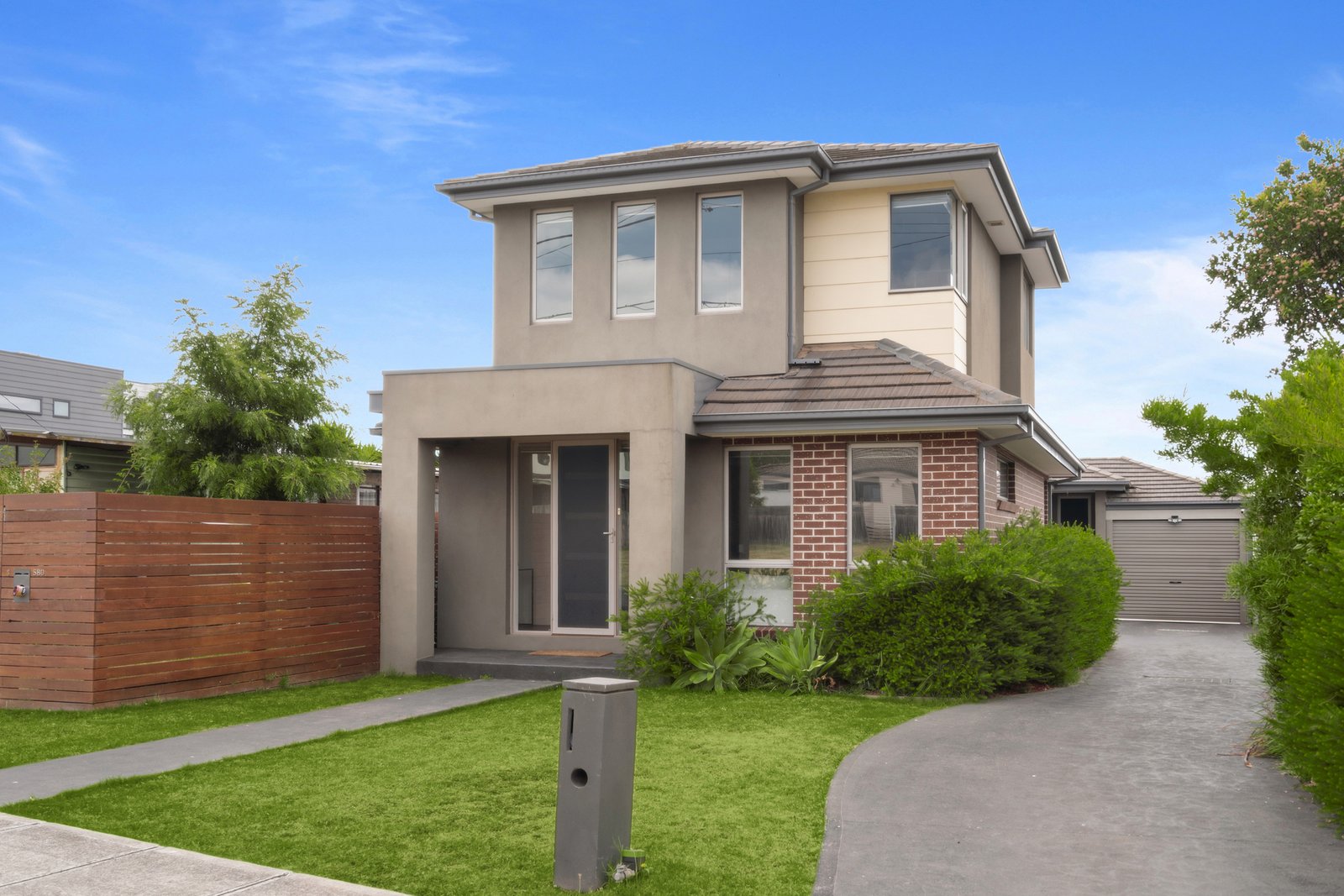 Real Estate and Property in 1/580 Morwell Avenue, Bundoora, VIC