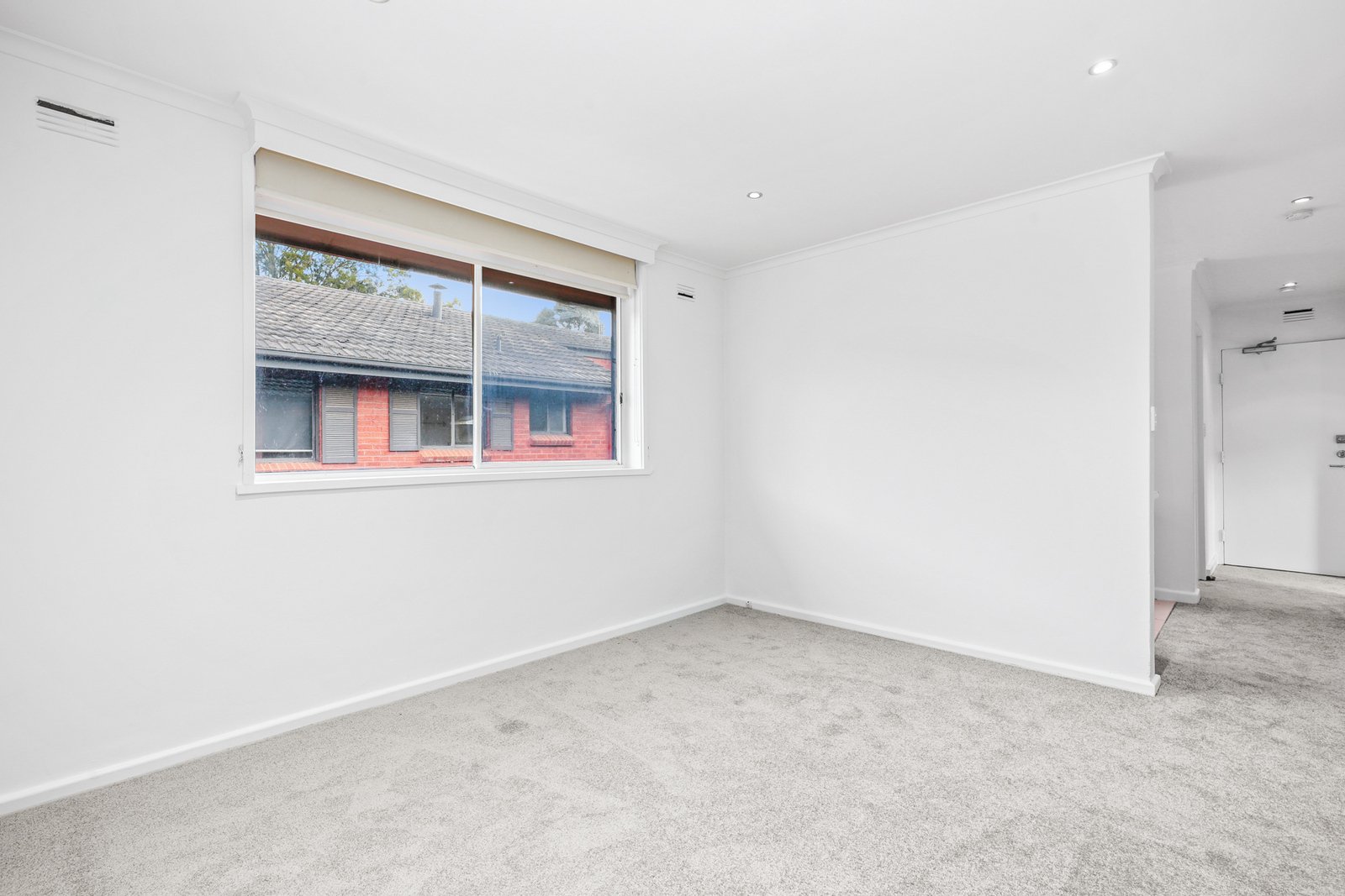 Gallery: 15/806-808 Warrigal Road