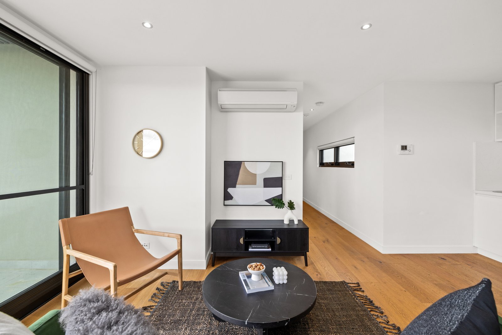 Gallery: 15/83 Asling Street