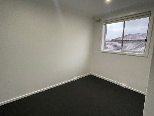 Gallery: 15/83 Westbury Street