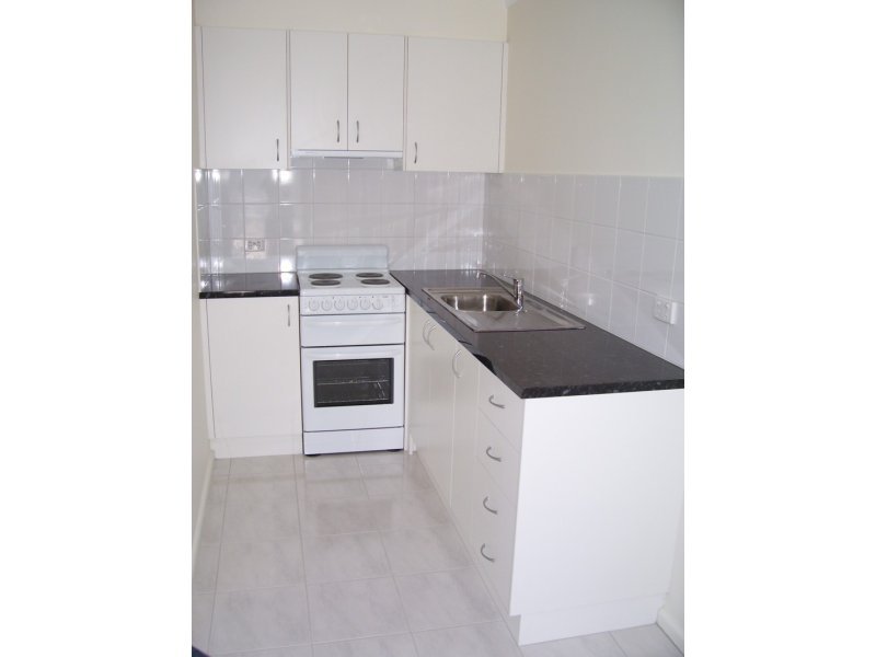 Gallery: 15/85 Charman Road