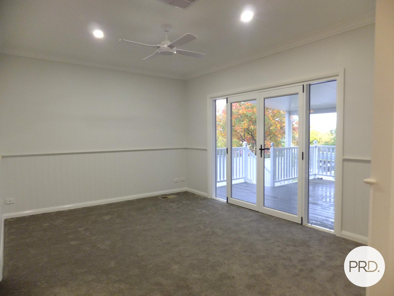 1/586 Schubach Street EAST ALBURY 5