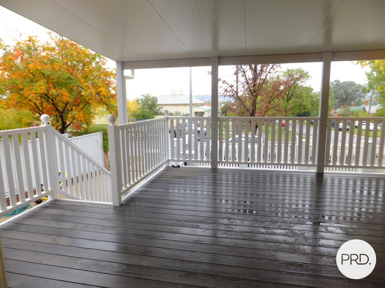 1/586 Schubach Street EAST ALBURY 8