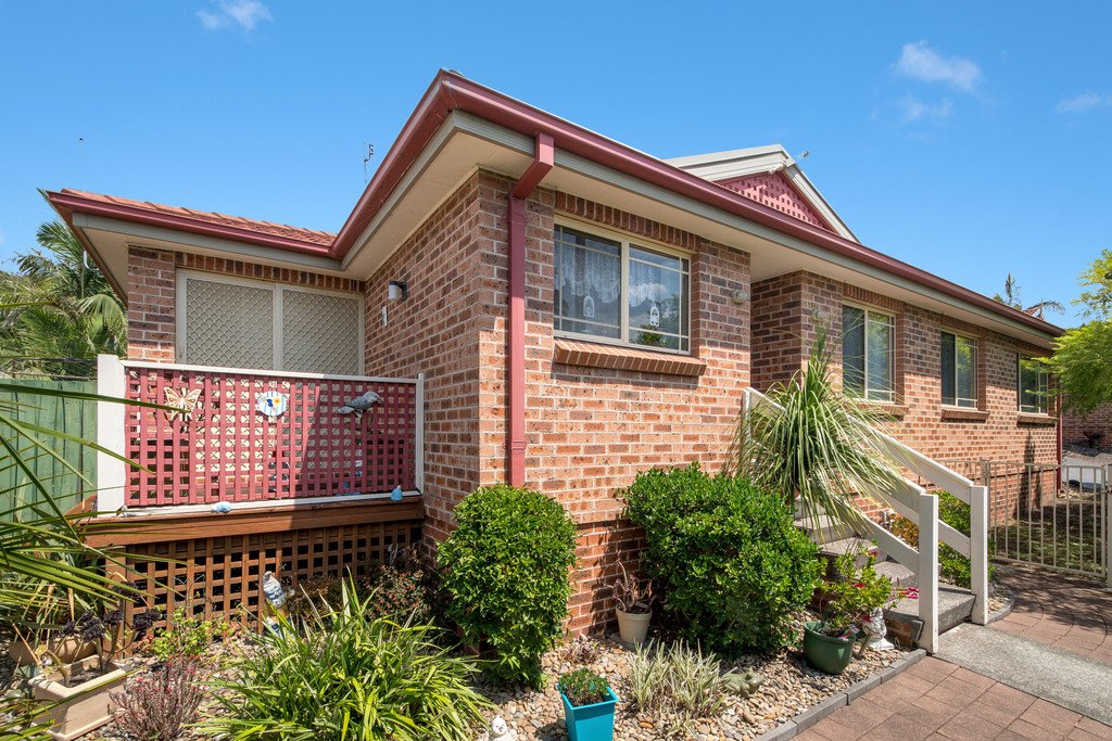 15/88 Daintree Drive ALBION PARK 1