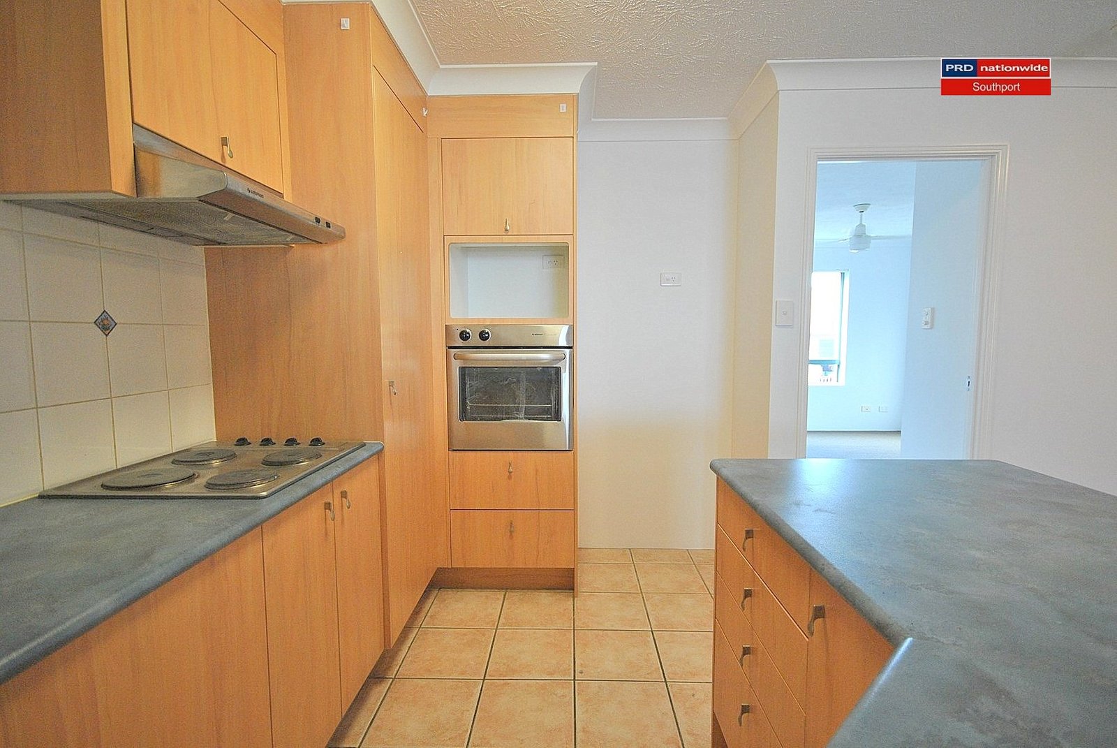 15/88 High Street SOUTHPORT 3