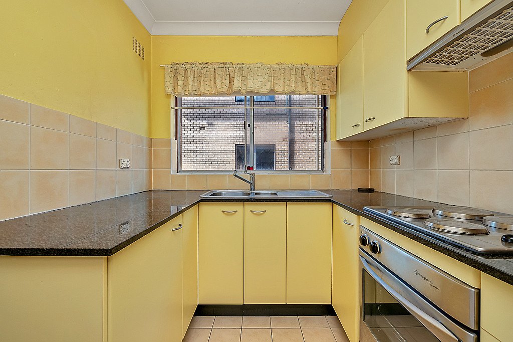 15/88 Mount Street COOGEE 2