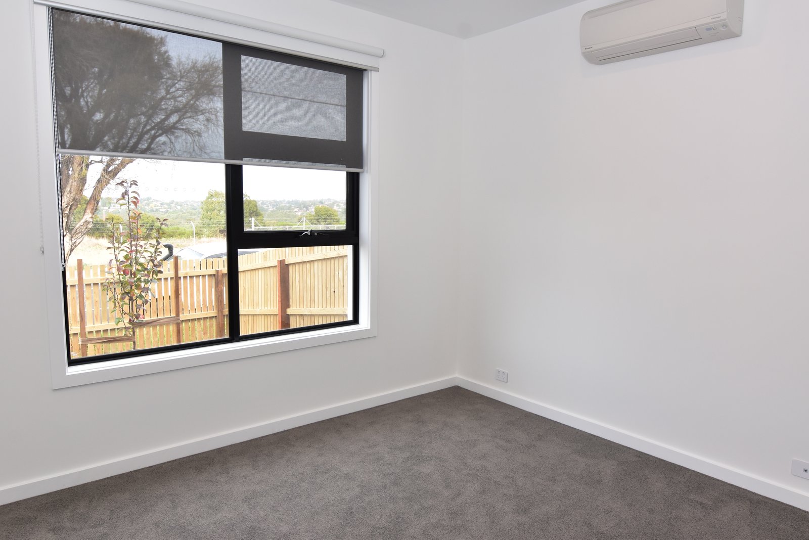 Gallery: 158a West Fyans Street