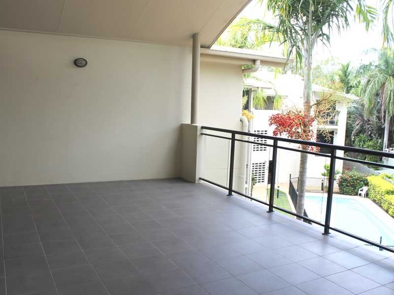 15/8a Wyndham Avenue BOYNE ISLAND 13