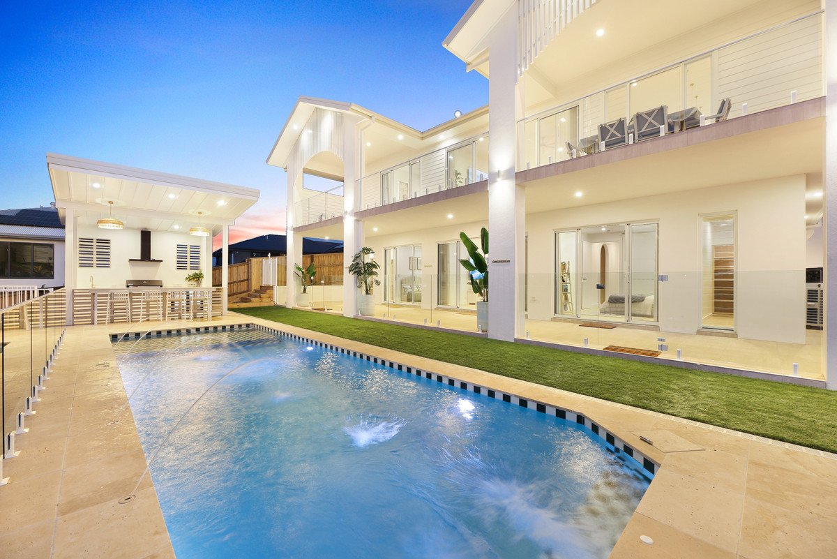 159 Cowell Drive Burleigh Heads 9