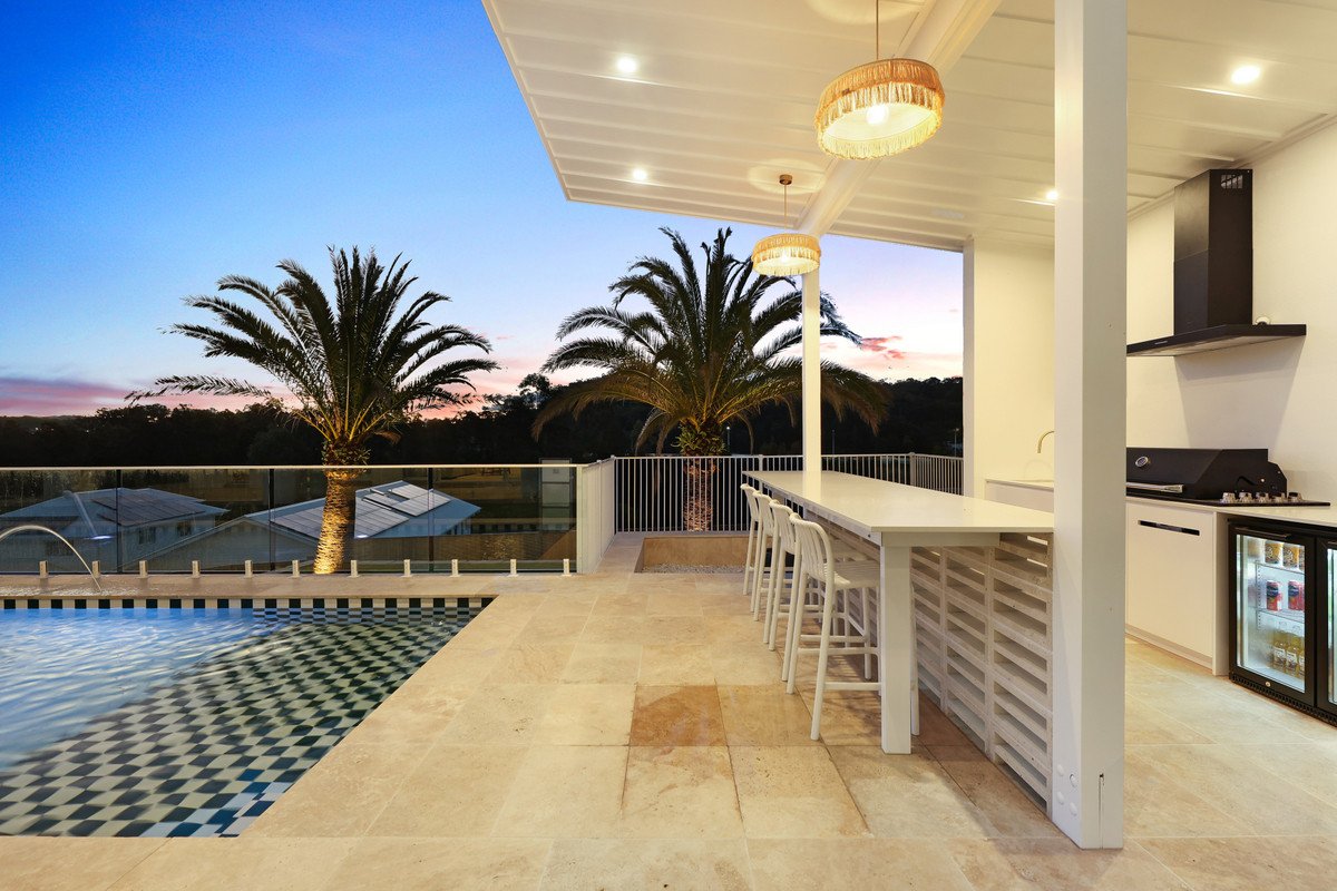 159 Cowell Drive Burleigh Heads 24