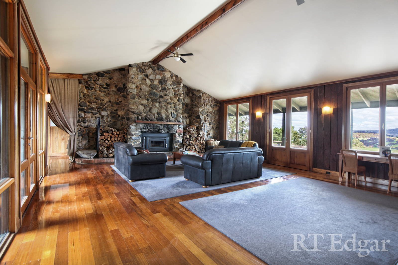 Real Estate and Property in 159 Dons Road, Newham, VIC