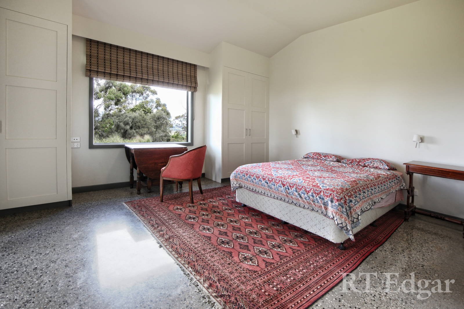 Real Estate and Property in 159 Dons Road, Newham, VIC