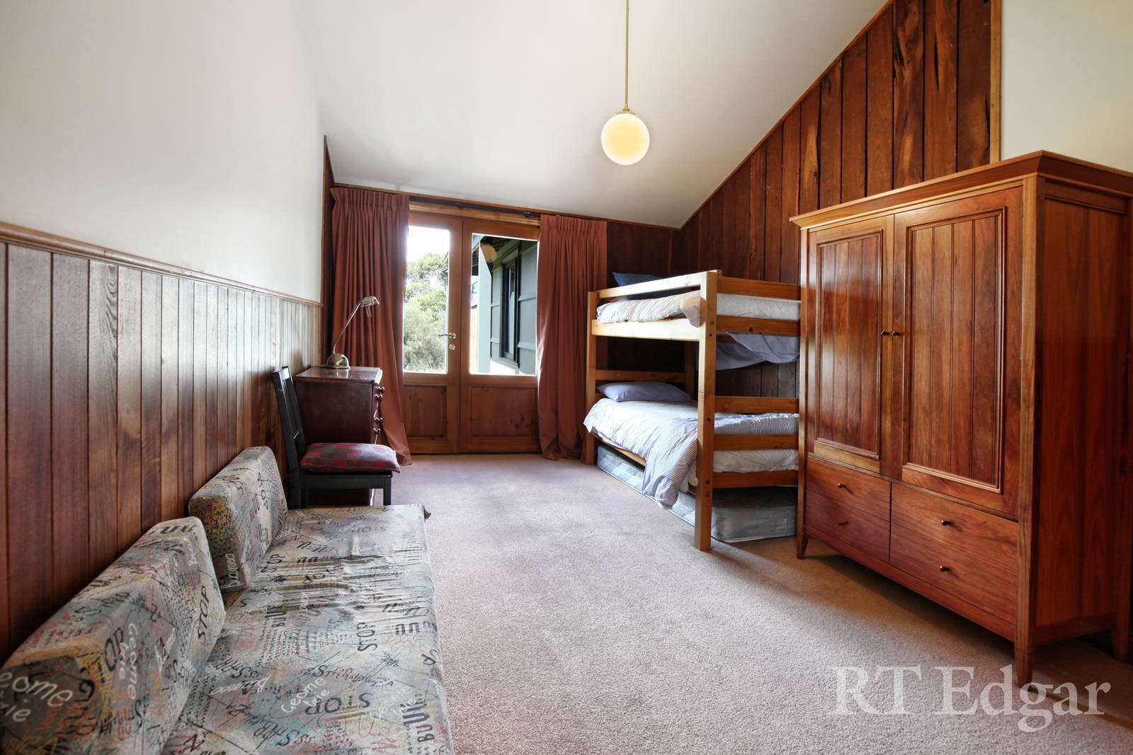 Real Estate and Property in 159 Dons Road, Newham, VIC