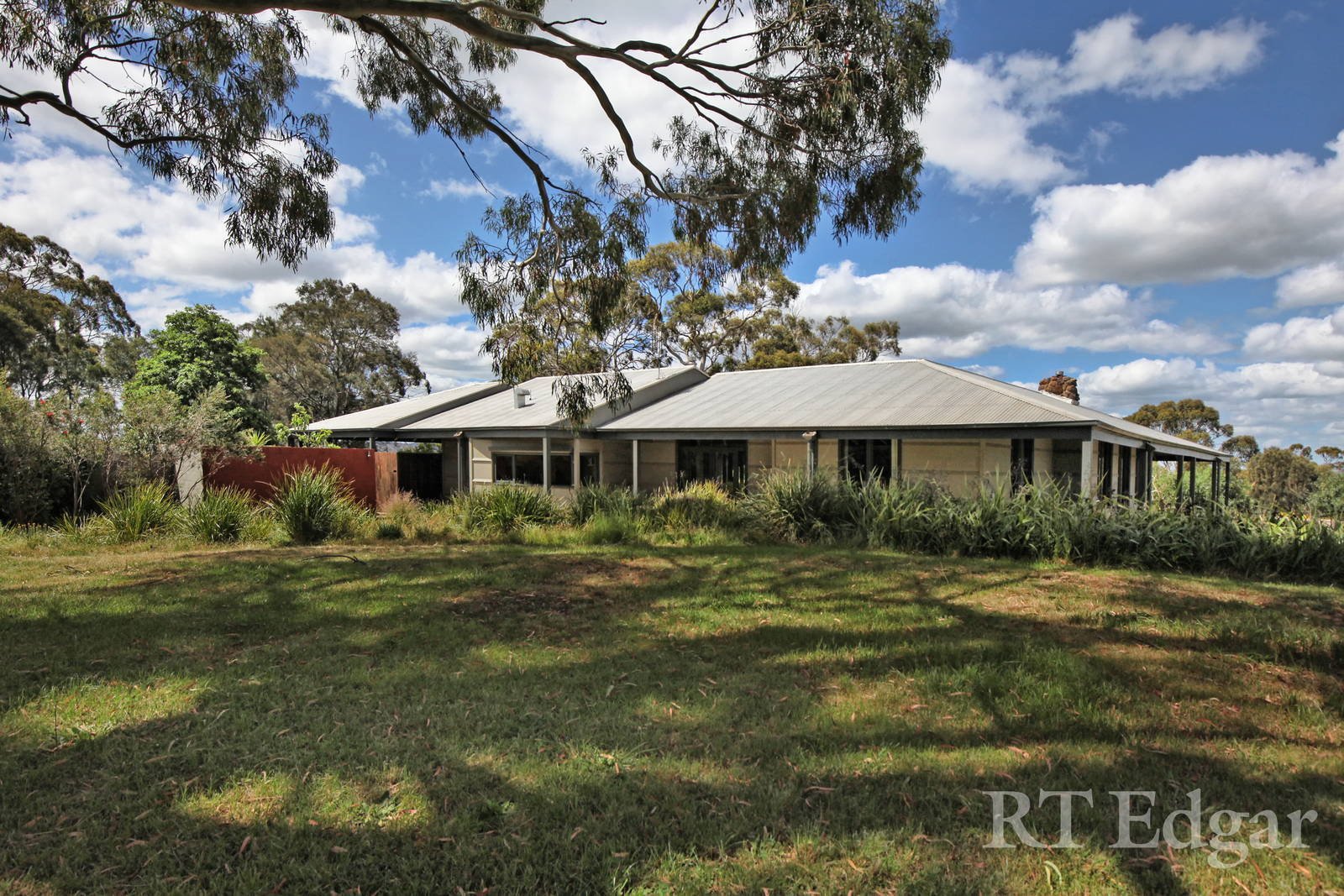 Real Estate and Property in 159 Dons Road, Newham, VIC