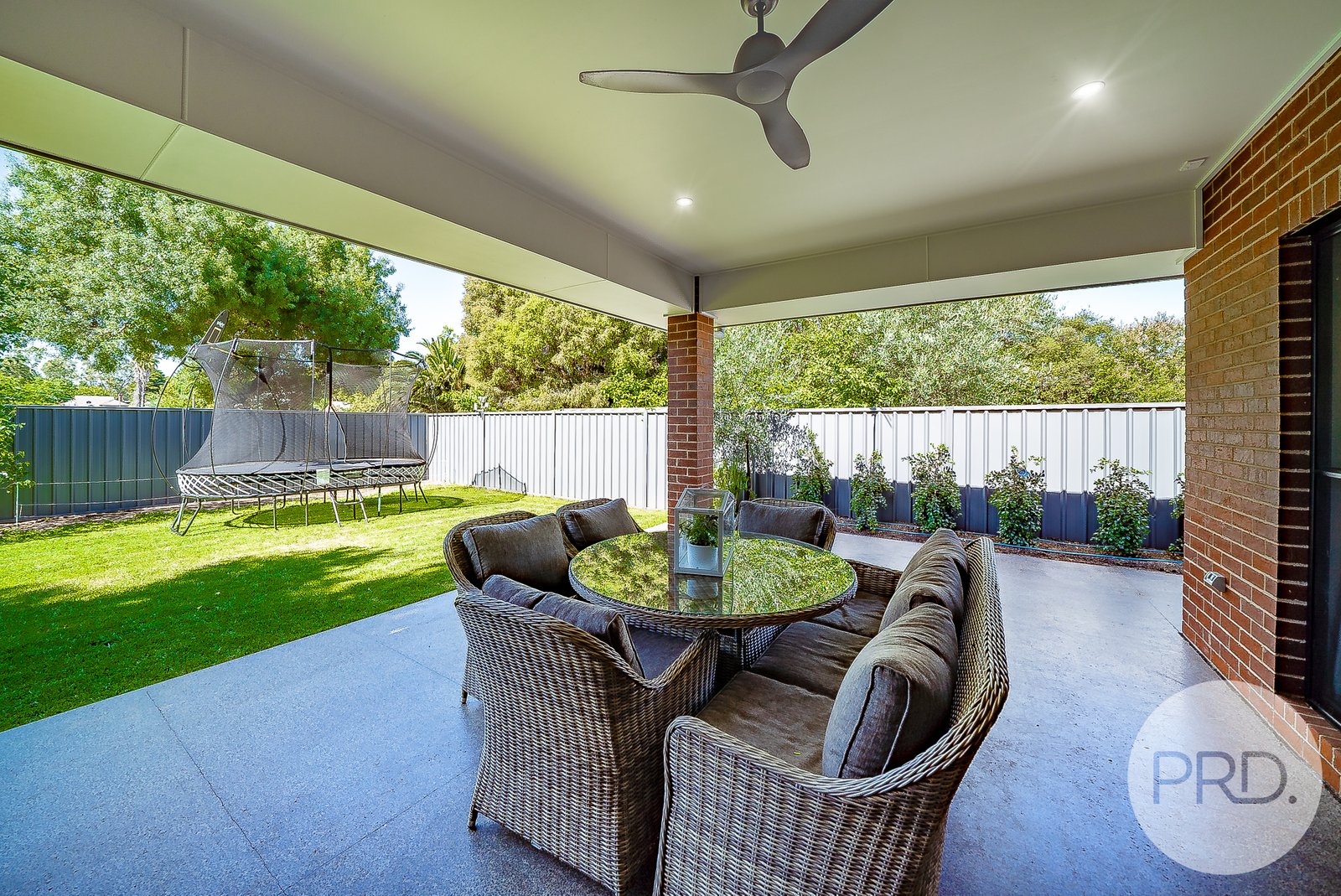 159 Forsyth Street WAGGA WAGGA 9