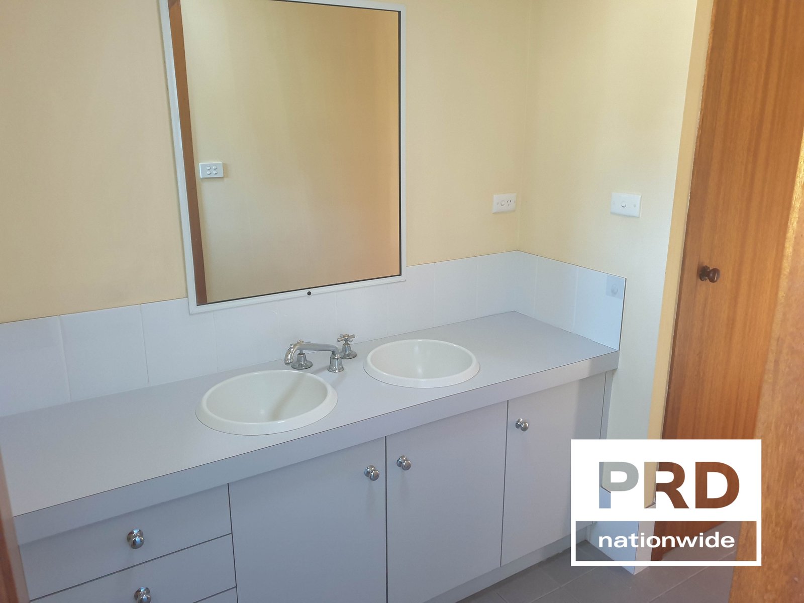 159 Invercauld Road GOONELLABAH 11