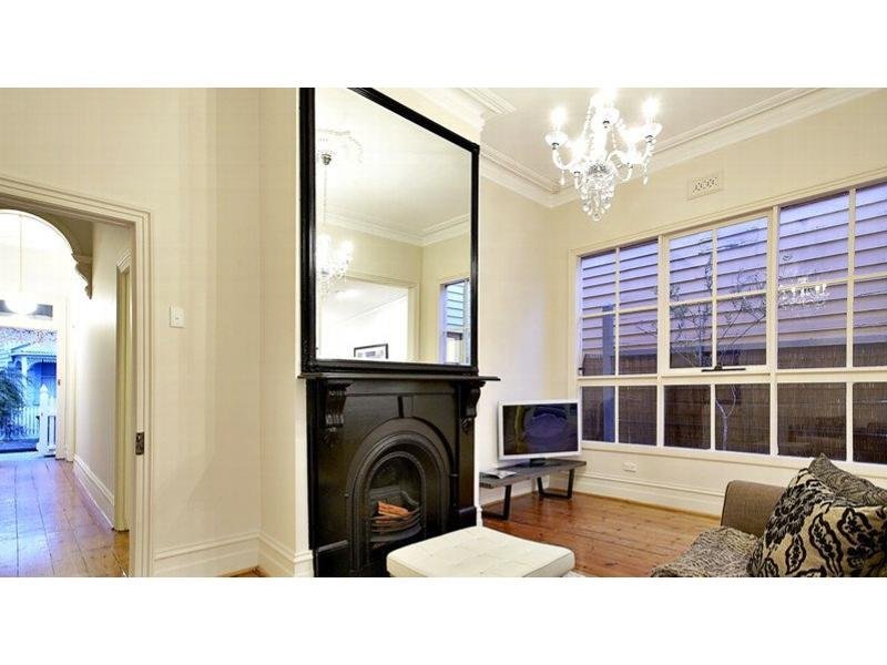 Gallery: 159 Neville Street