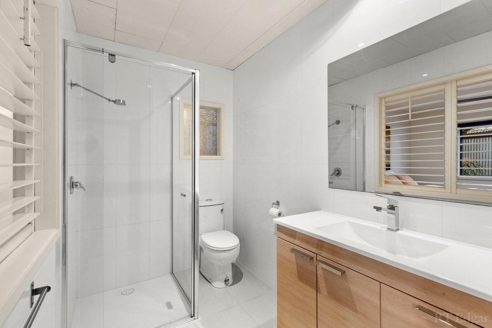 Real Estate and Property in 1/59 Santa Monica Boulevard, Point Lonsdale, VIC