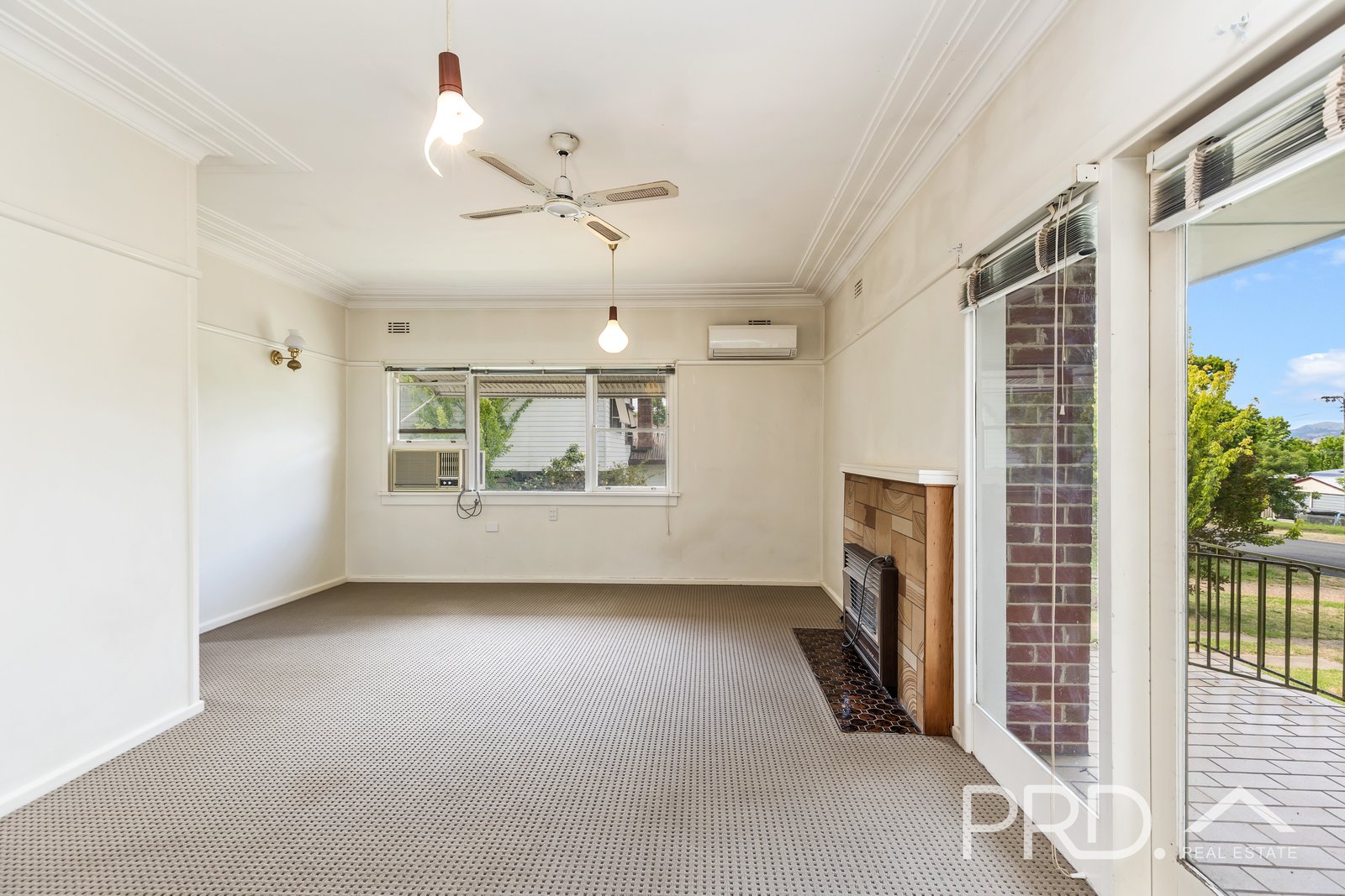 159 Simpson Street TUMUT 3