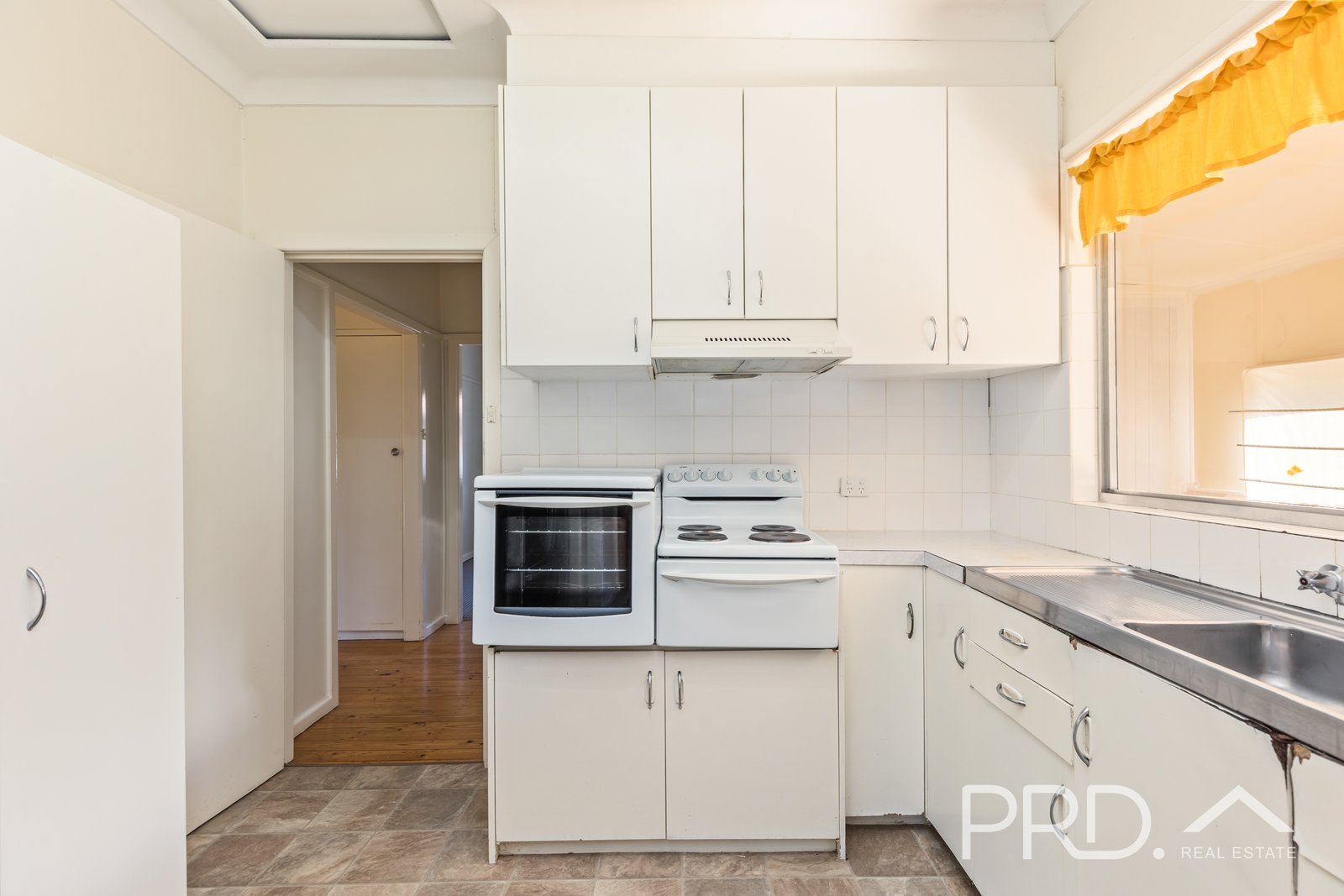 159 Simpson Street TUMUT 5