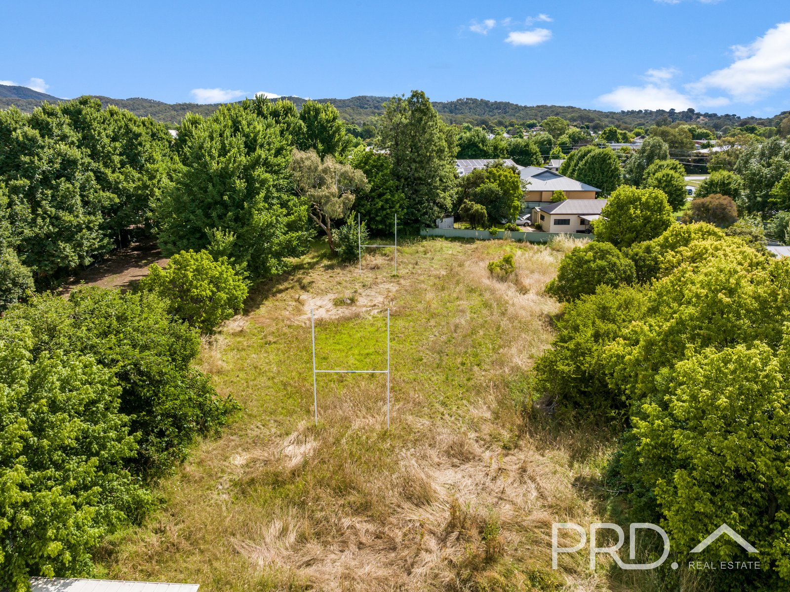 159 Simpson Street TUMUT 16