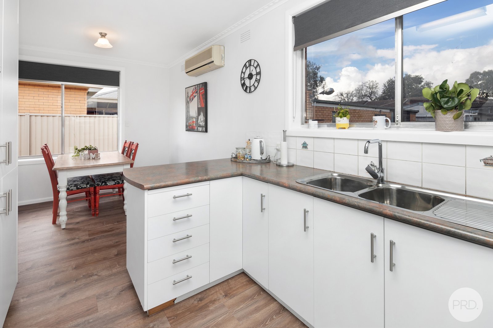 159 Spencer Street SEBASTOPOL 11