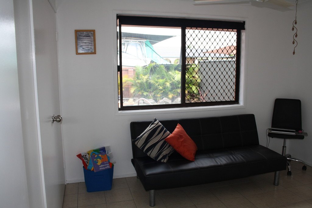 1/59 Treeview Drive BURLEIGH WATERS 9