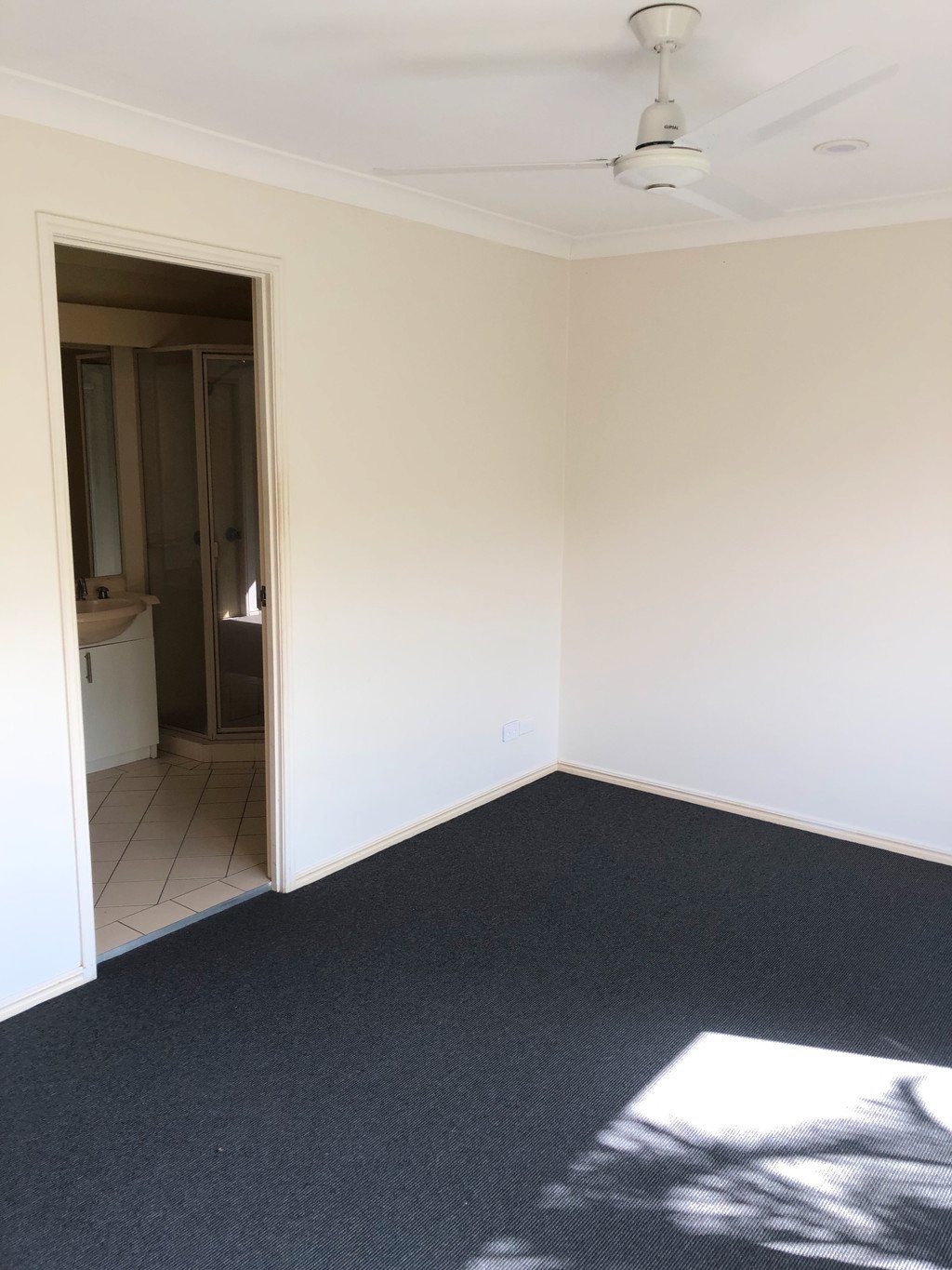 159/215 Cottesloe Drive MERMAID WATERS 11